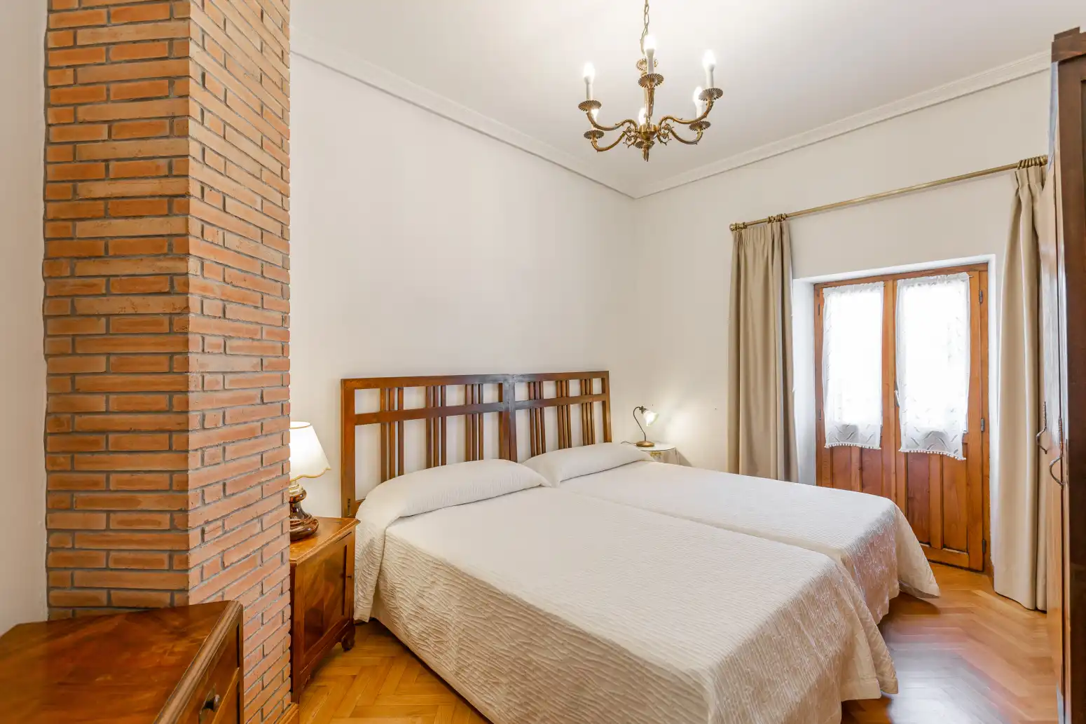 Habitación de Casa o chalet en venta en Lónguida / Longida con Calefacción, Jardín privado y Amueblado