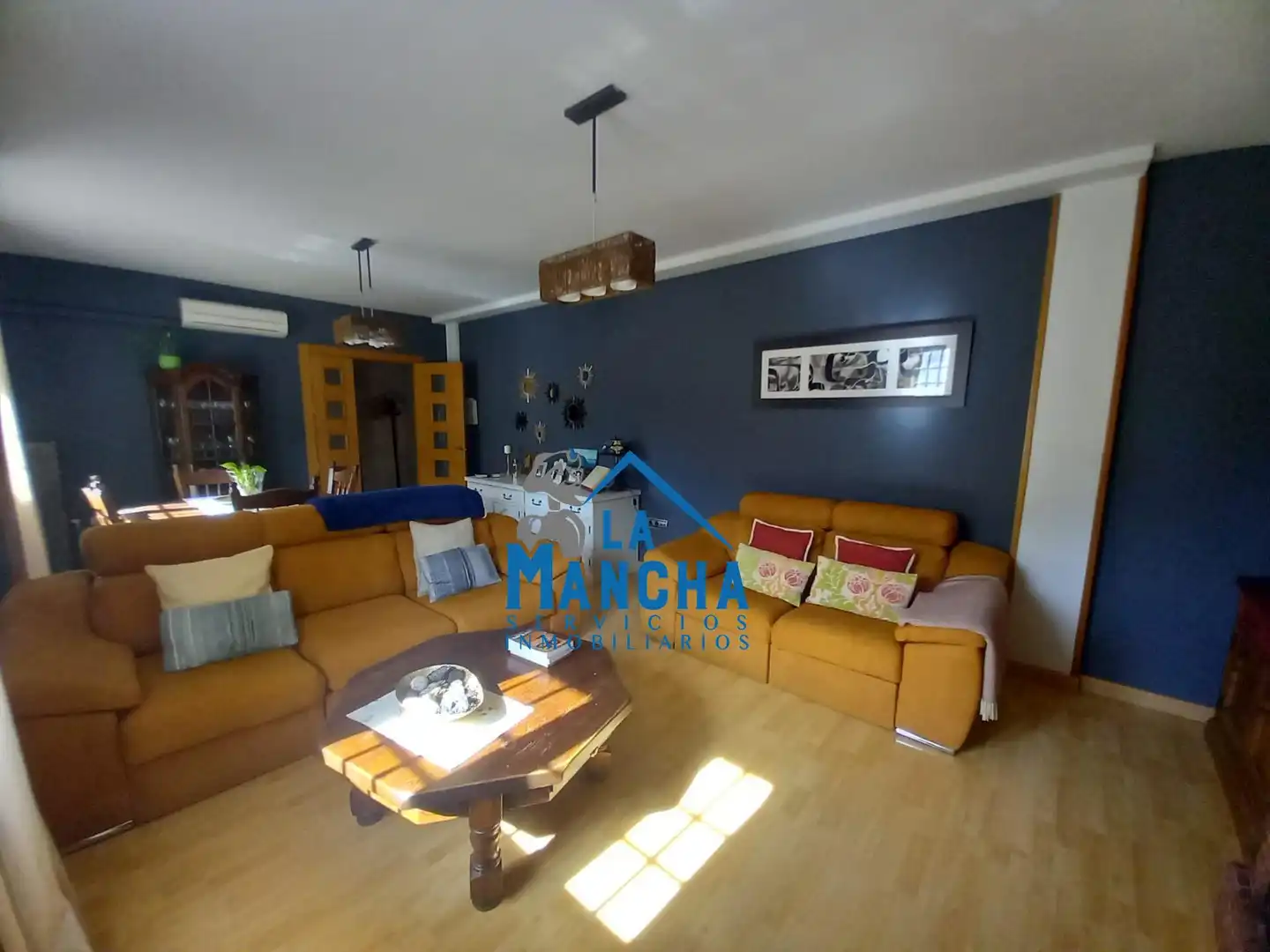 Living room of Houses for sale in Motilleja  with Heating and Storage room