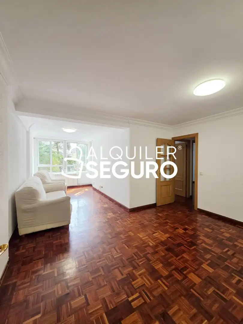 Pis de lloguer a Álava, La Serna