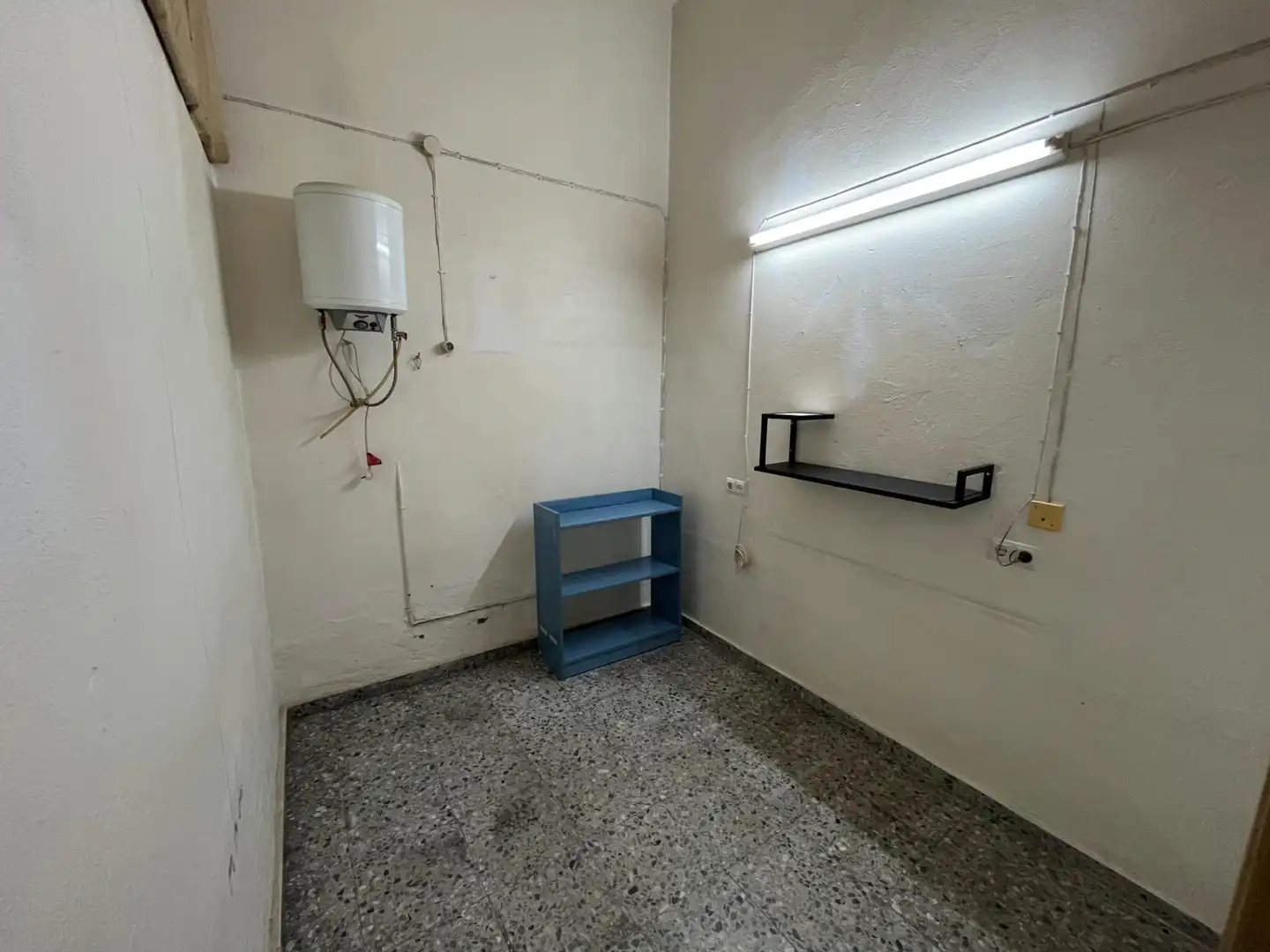 Locale commerciale in affitto a Calle PERAL, imagen 6