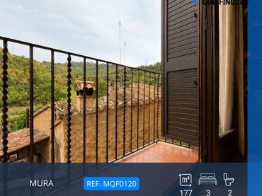 Casa amb balcó en venda a Mura