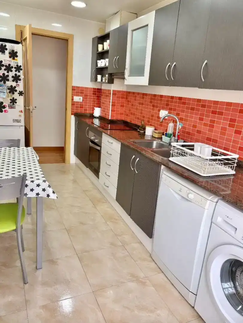 Kitchen of Flat for sale in Tortosa  with Air Conditioner and Balcony