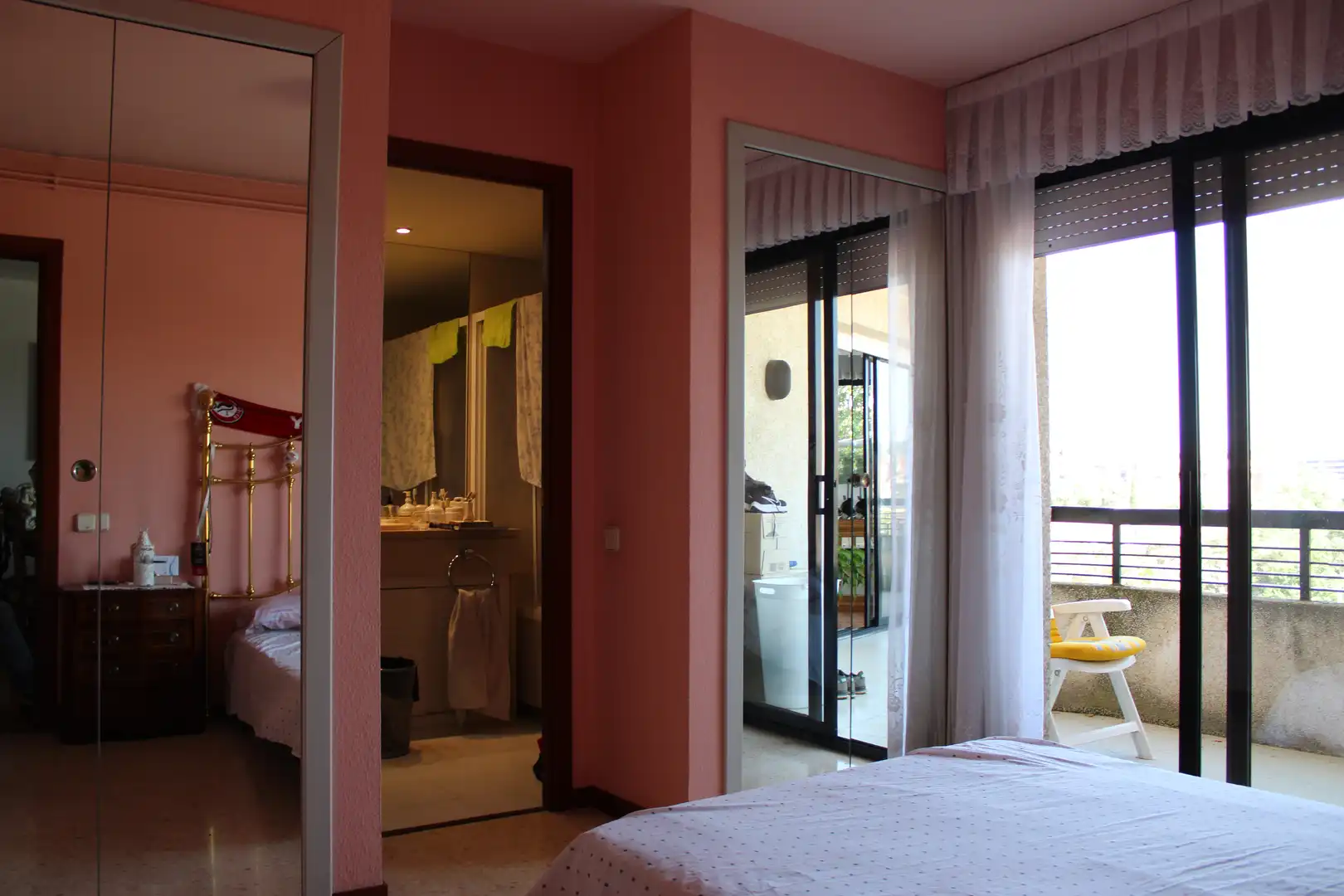 Habitación de Piso en venta en Girona con Calefacción y Balcón