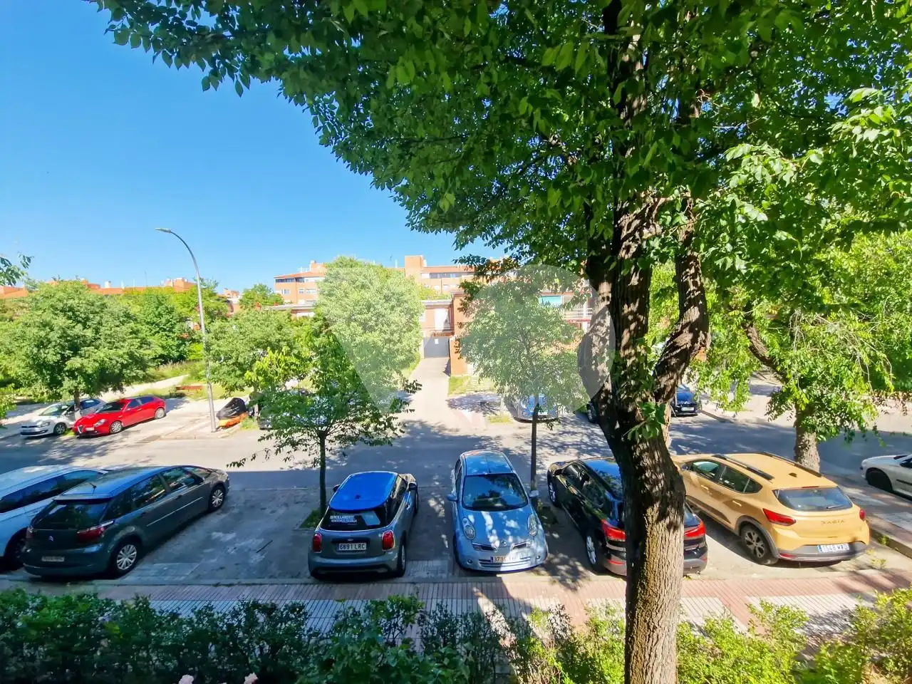 Vista exterior de Piso en venta en Madrid con Calefacción, Parquet y Terraza