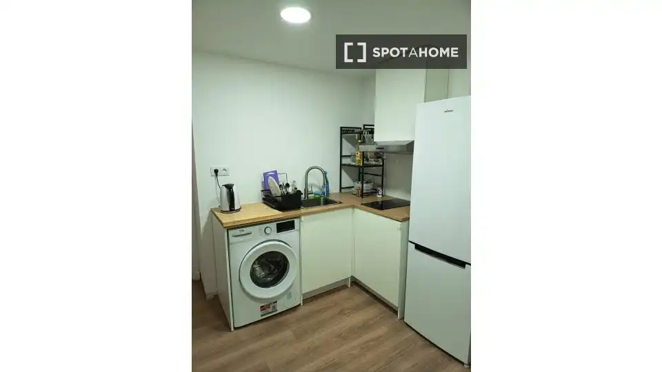 Kitchen of Flat for share in Mataró  with Air Conditioner, Terrace and Furnished