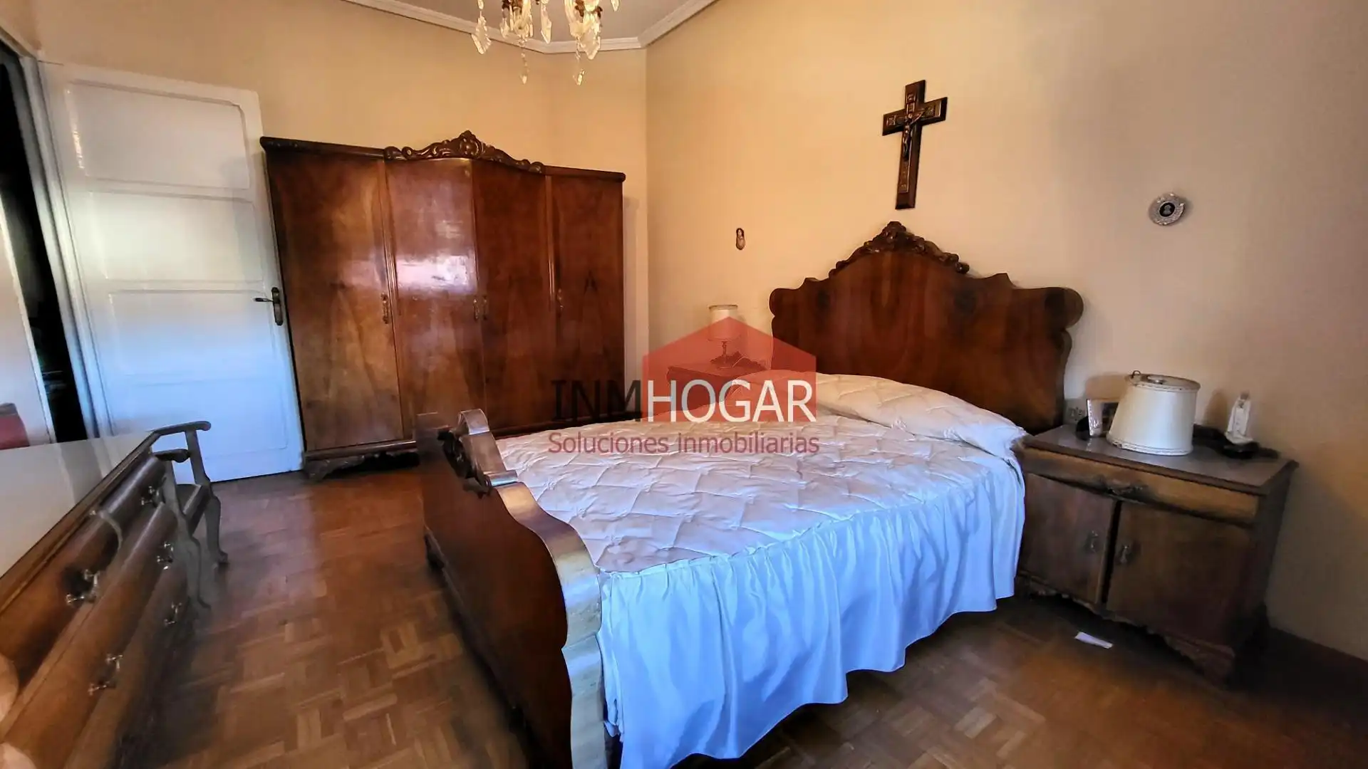Habitación de Casa o chalet en venta en Ávila con Jardín privado, Trastero y Balcón