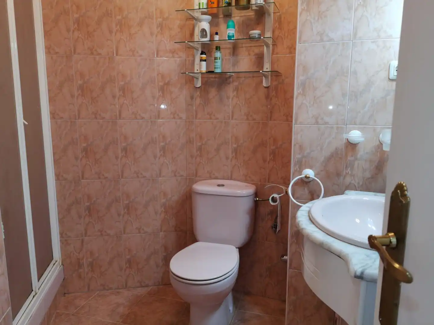 Bany de Apartament en venda en Algarrobo amb Moblat