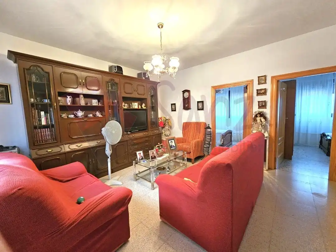Sala d'estar de Casa o xalet en venda en Santa Engracia del Jubera amb Calefacció