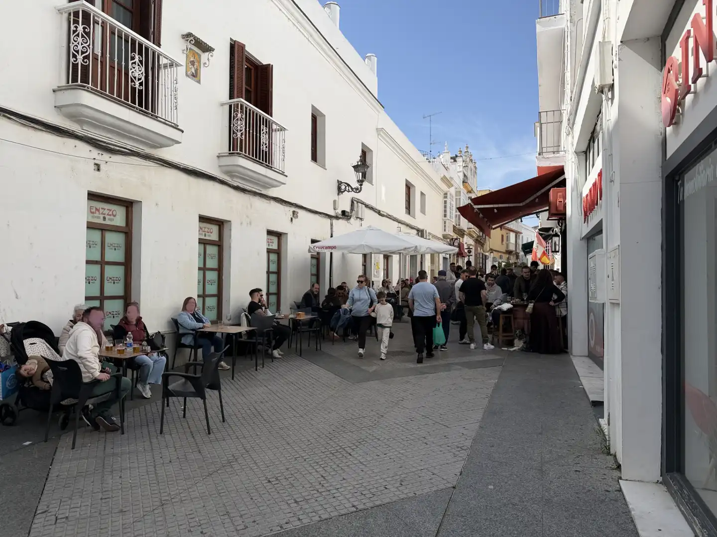 Vista exterior de Àtic en venda en San Fernando amb Aire condicionat i Terrassa
