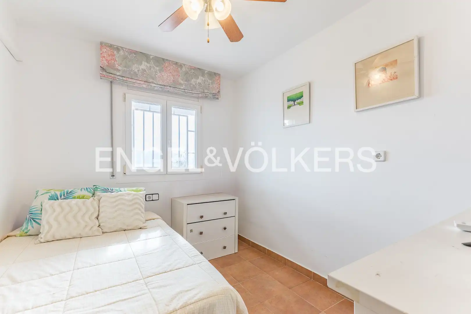 Dormitori de Casa o xalet en venda en Sitges amb Aire condicionat, Calefacció i Jardí privat