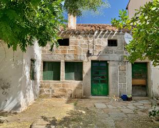 Vista exterior de Casa o xalet en venda en Collado Mediano amb Jardí privat