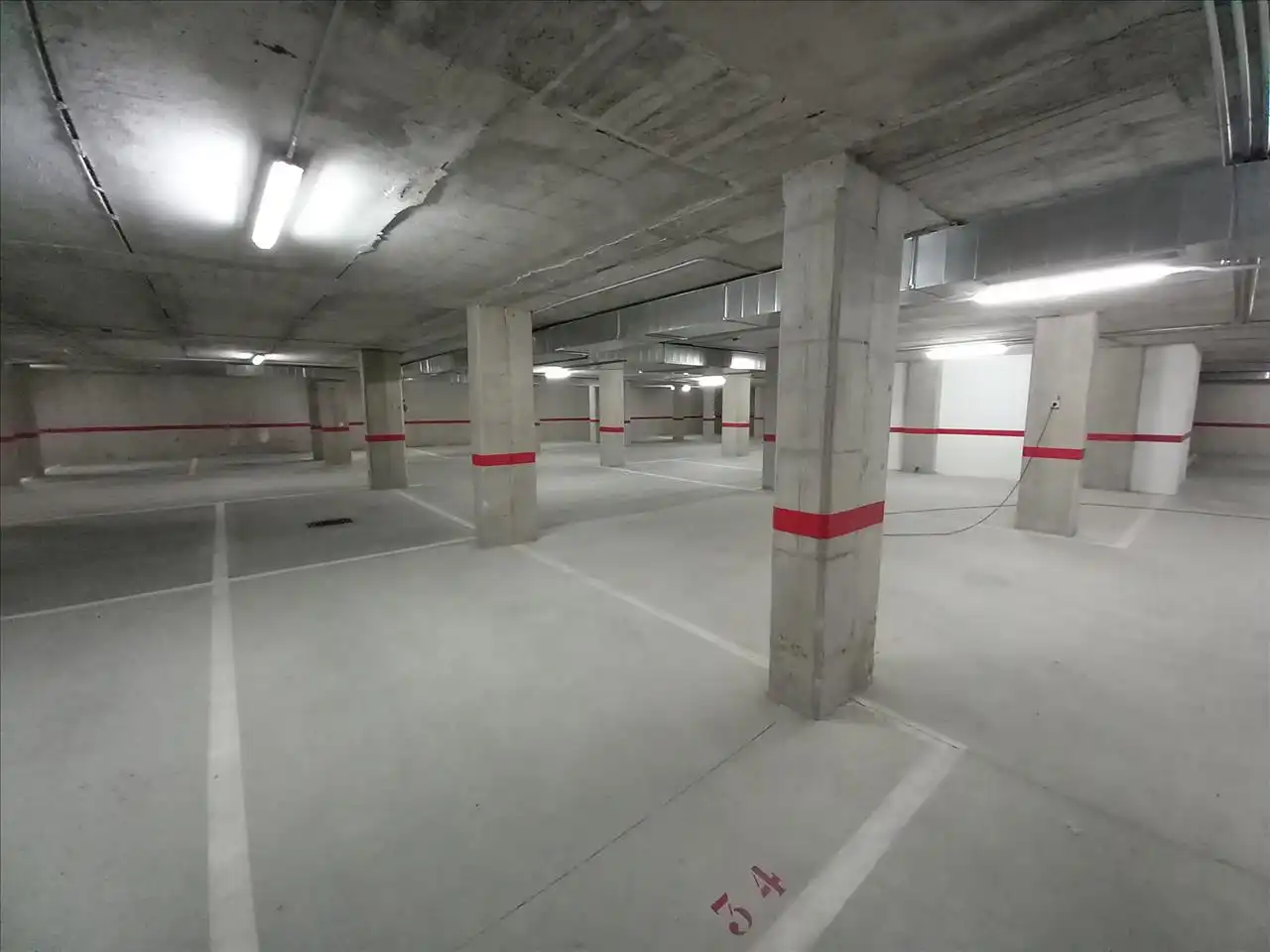 Parking de Piso en venta en Lugo con Trastero