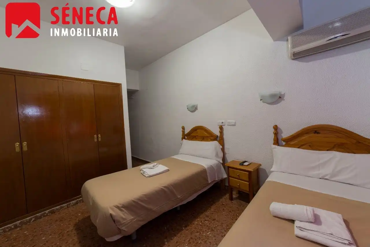 Schlafzimmer von Gebäude zum Verkauf in Córdoba
