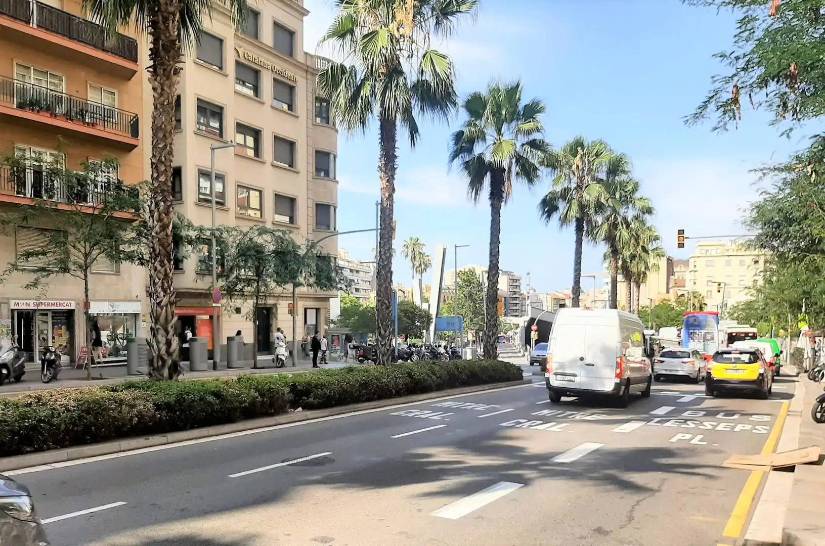 Außenansicht von Büro zur Miete in Barcelona mit Klimaanlage, Heizung und Möbliert
