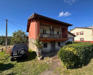 Exterior view of House or chalet for sale in Piloña