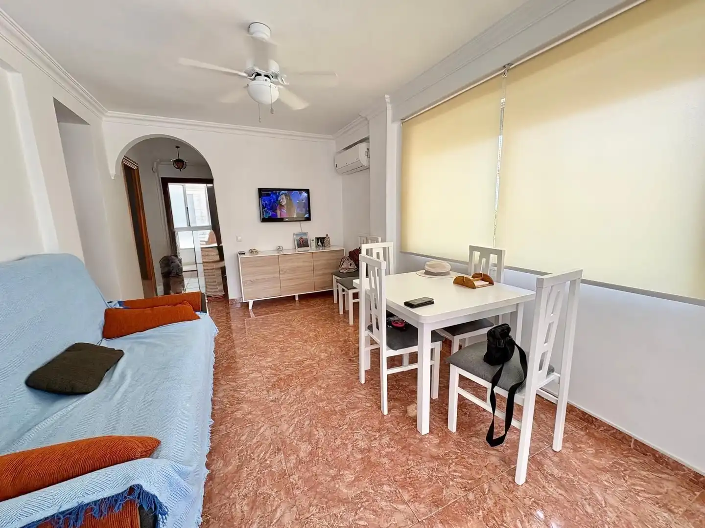 Living room of Apartments for rent in Vélez-Málaga  with Air Conditioner, Storage room and Community pool
