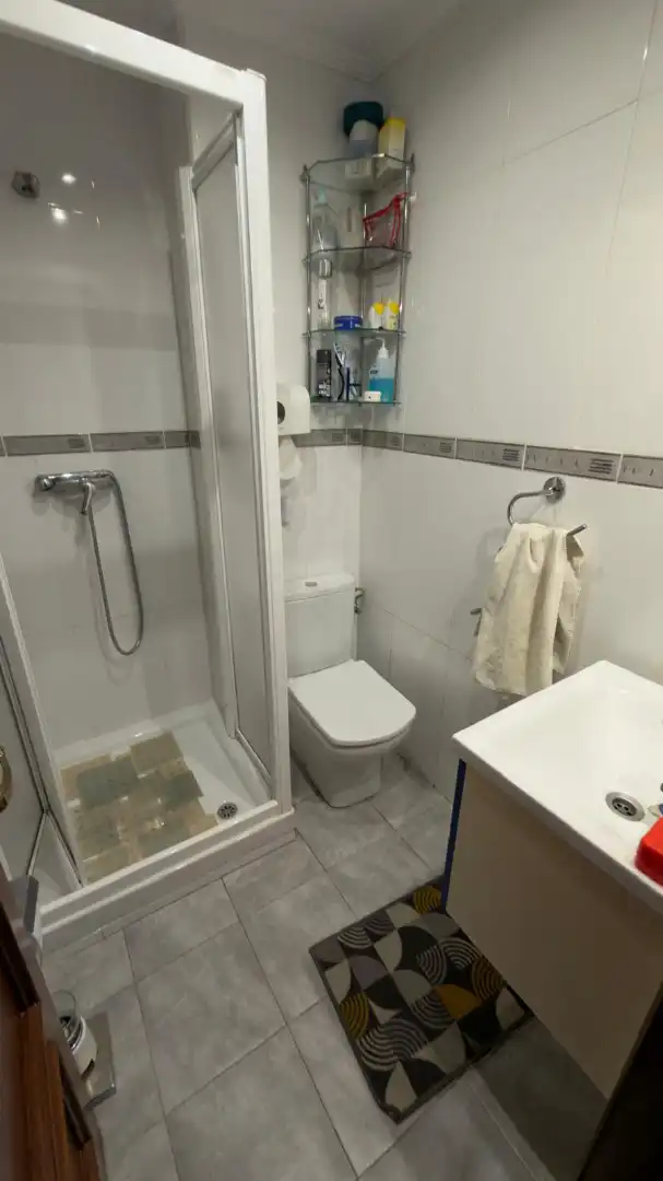 Bathroom of Apartments for sale in Castro-Urdiales  with Heating and Terrace