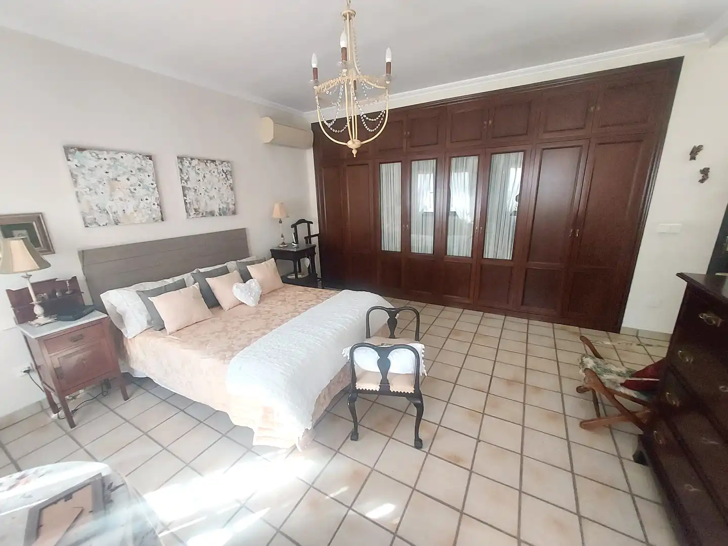 Habitación de Casa o chalet en venta en Algeciras con Aire acondicionado, Terraza y Piscina