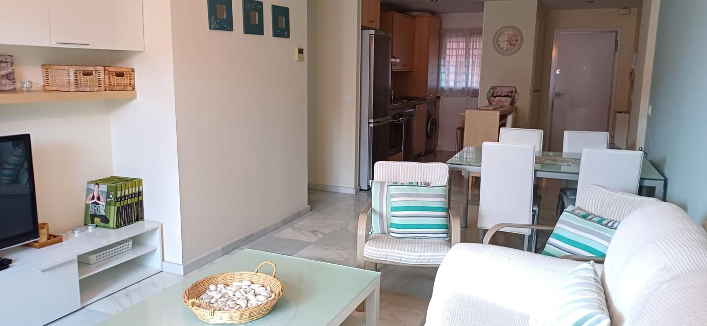Dormitori de Planta baixa de lloguer en Mijas amb Aire condicionat, Terrassa i Moblat
