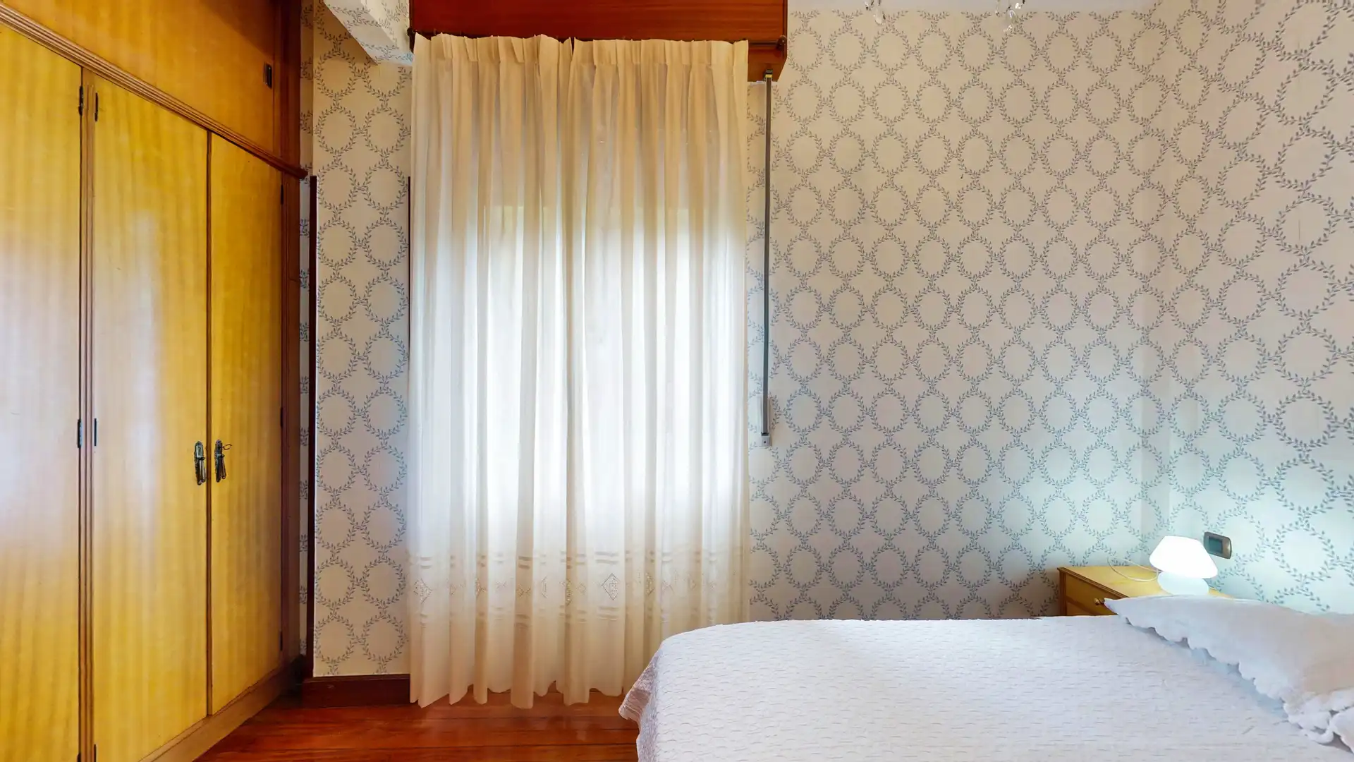 Bedroom of Flat for sale in Bilbao 