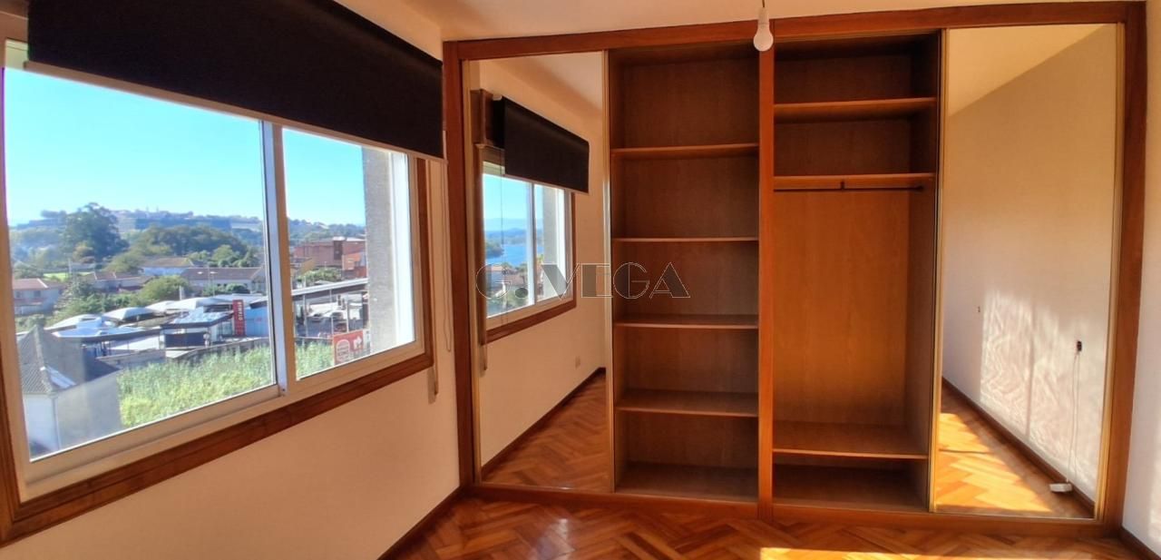 Habitación de Piso en venta en Tui con Calefacción, Parquet y Balcón