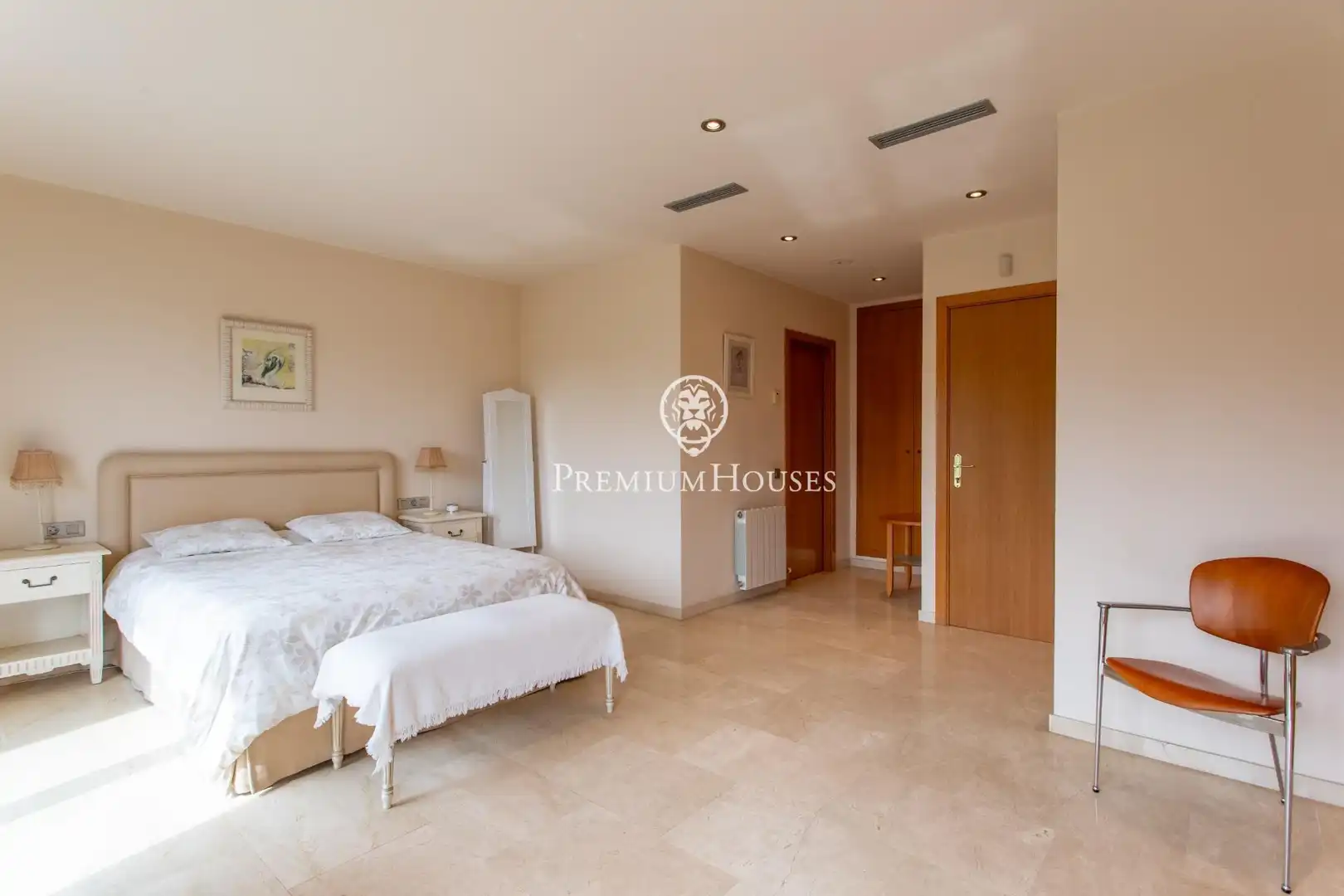 Bedroom of Detached homes for sale in Montgat  with Heating, Private garden and Terrace