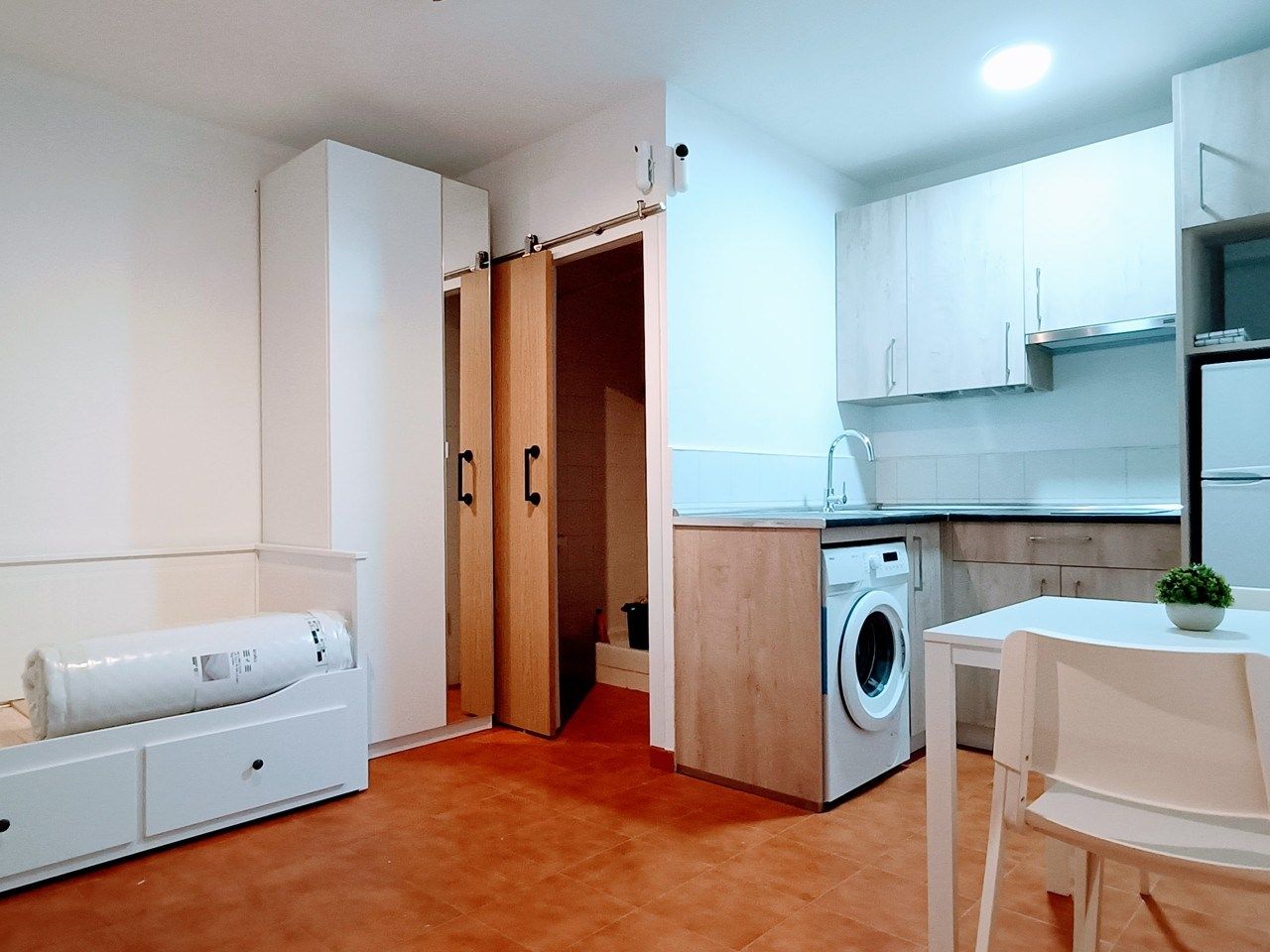 Bedroom of Study to rent in  Madrid Capital  with Furnished and Washing machine