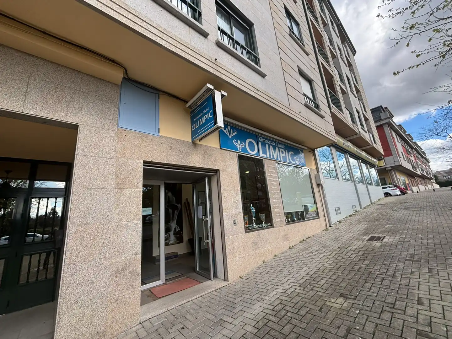 Local comercial en venda a Vilagarcía