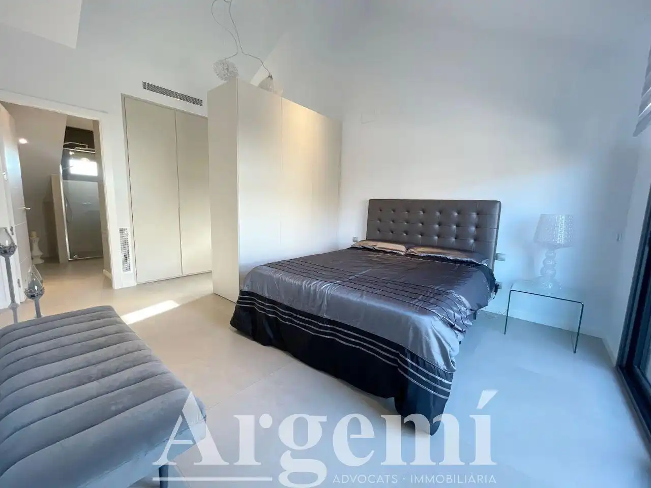 Habitación de Casa o chalet en venta en Palau-solità i Plegamans con Aire acondicionado, Calefacción y Jardín privado