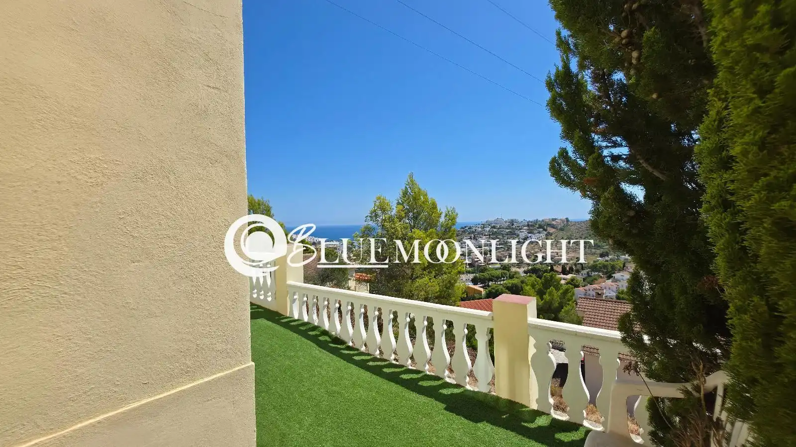 Vista exterior de Dúplex en venta en Peñíscola / Peníscola con Aire acondicionado, Calefacción y Jardín privado