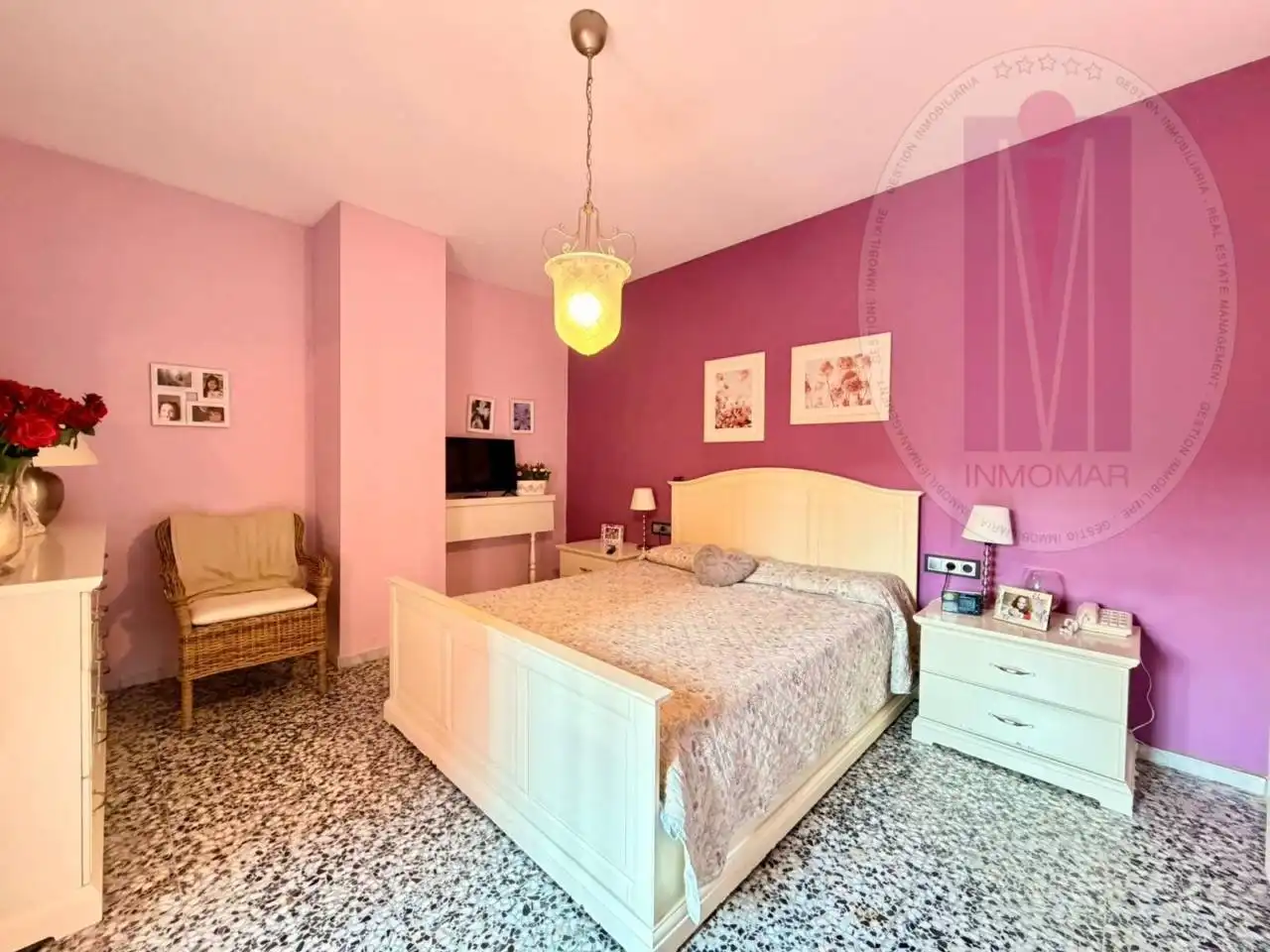 Habitación de Casa adosada en venta en Sitges con Aire acondicionado, Calefacción y Jardín privado