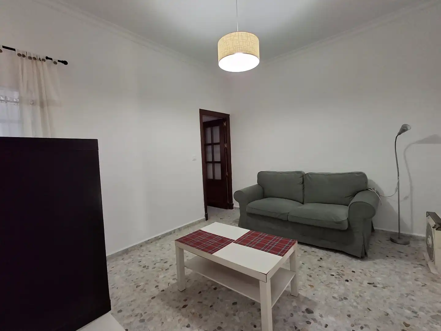 Sala de estar de Piso de alquiler en El Puerto de Santa María con Amueblado y Lavadora