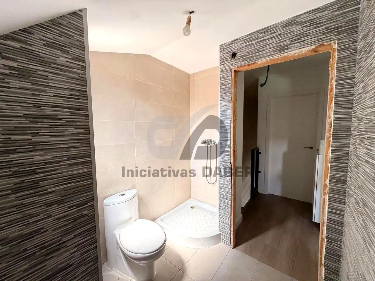 Baño de Dúplex en venta en El Viso de San Juan