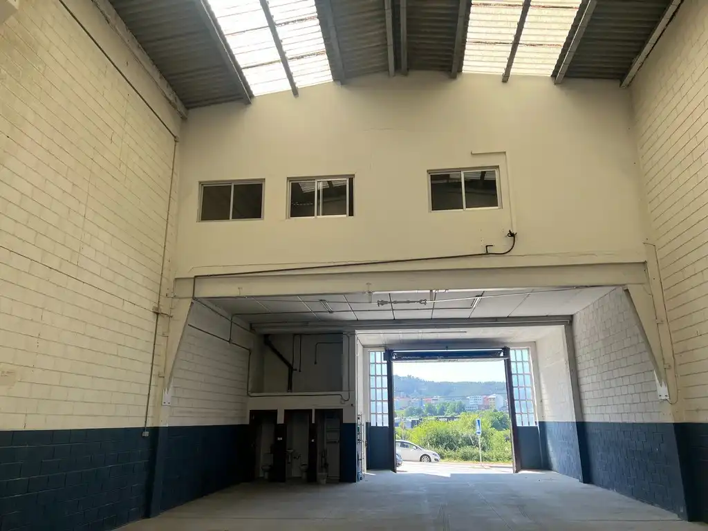 Exterior view of Industrial buildings for rent in Arteixo  with Heating