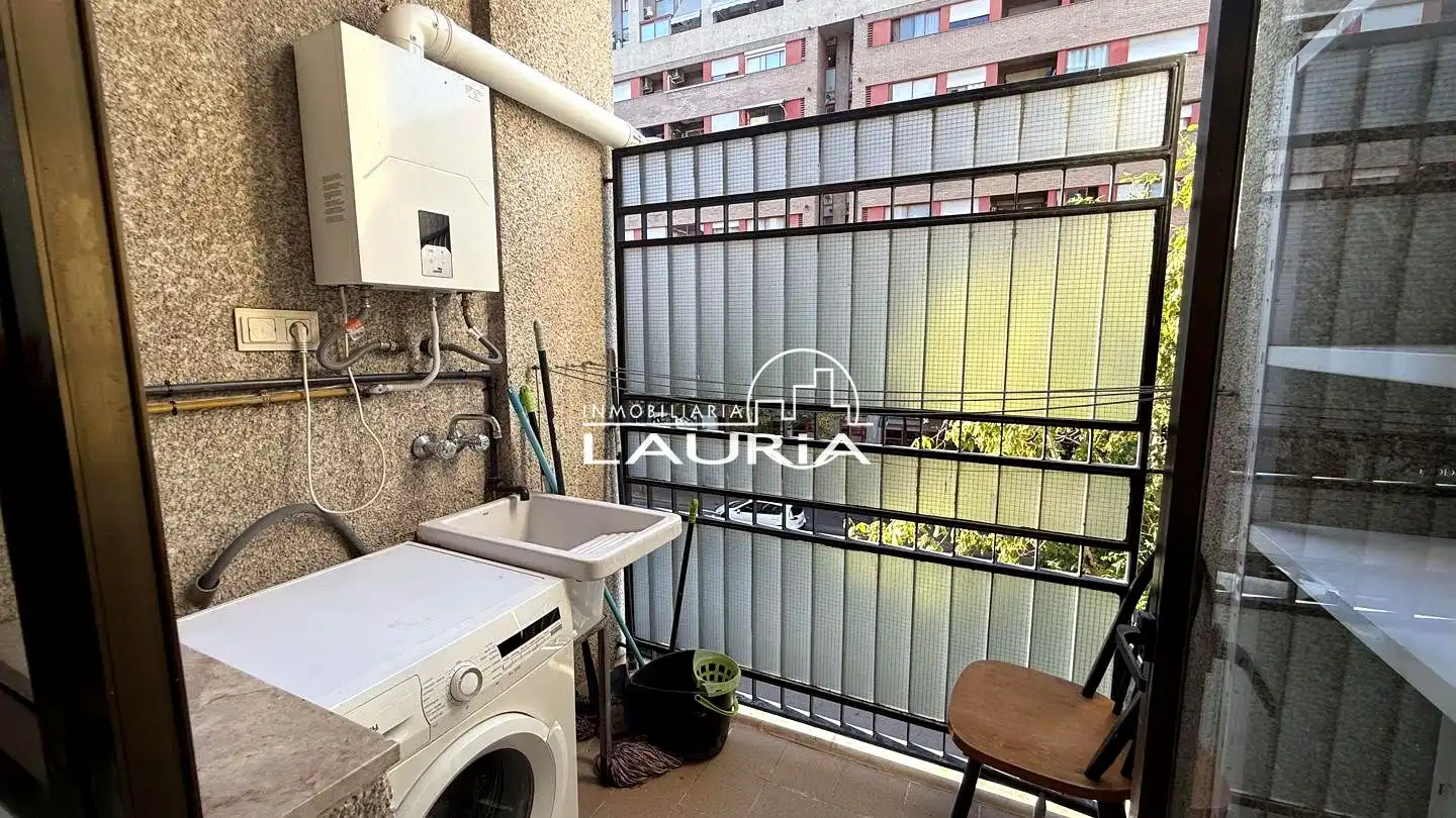 Maisonette zur Miete in Avinguda de l'Institut Obrer de València, Ciutat de les Ciències i de les Arts - Justicia