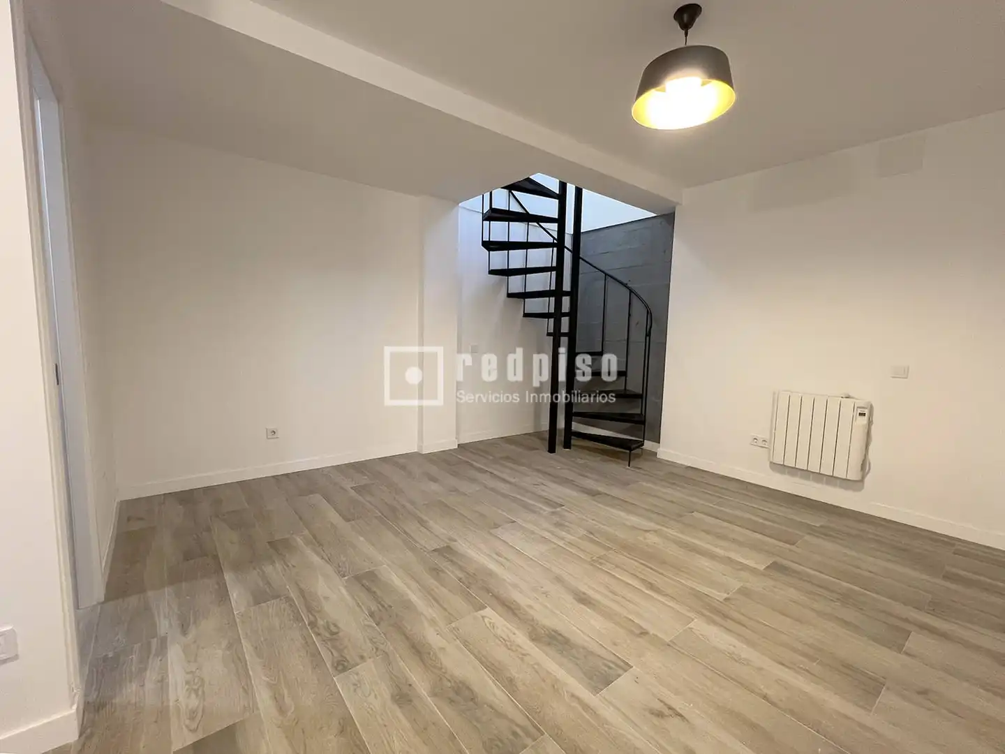 Piso en venta en Madrid con Aire acondicionado, Calefacción y Alarma