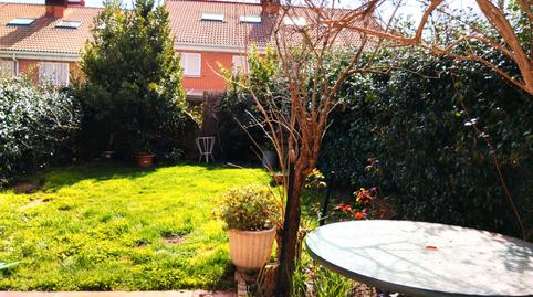 Foto 3 de Casa adosada en venta en Calle Pablo Picasso, La Pizarra, San Lorenzo de El Escorial