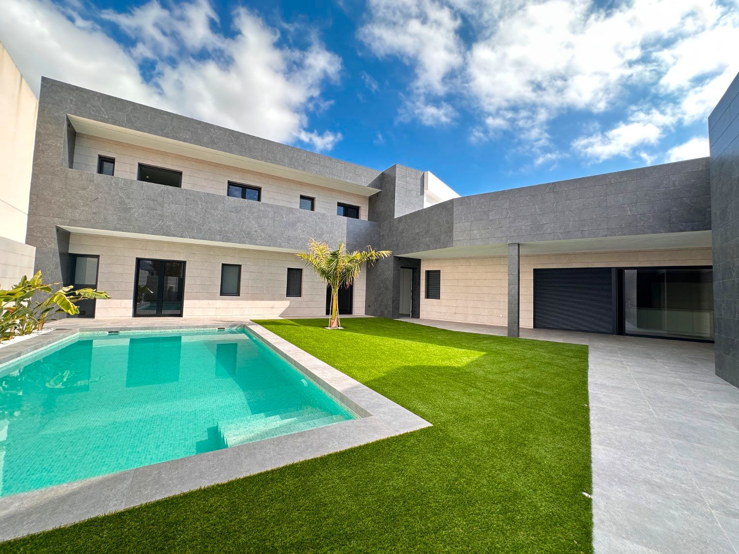Exterior view of House or chalet for sale in San Pedro del Pinatar  with Air Conditioner, Heating and Storage room