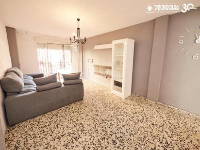 Living room of Flat for sale in  Granada Capital  with Balcony