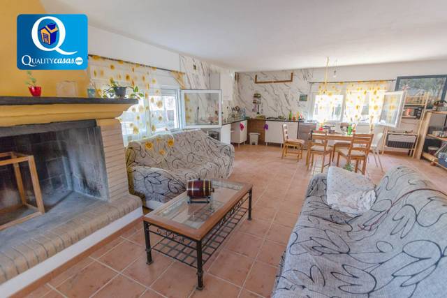 Casa-chalet en Venta en Tibi