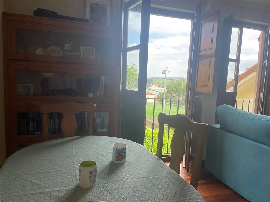 Dining room of Flat for sale in San Vicente de la Barquera  with Heating, Parquet flooring and Furnished