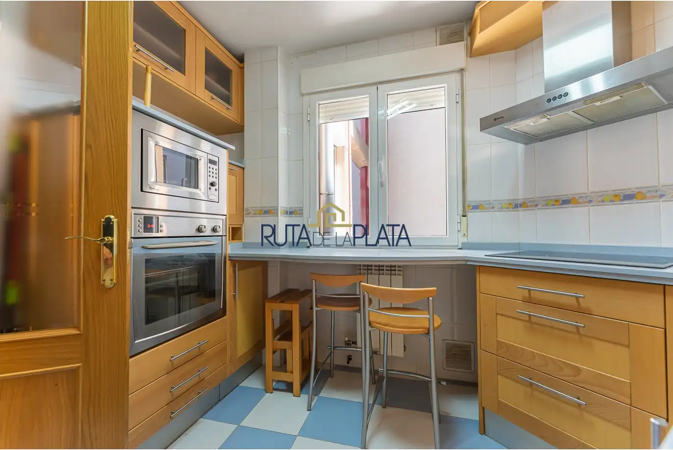 Duplex con terrazza in affitto a Calle de Alonso de Tejada 17, imagen 17