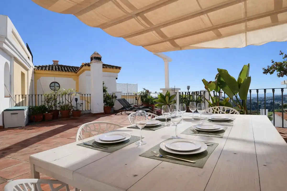 Reihenhaus mit Pool zum Verkauf in Benahavís - BenahavÃÂ­s,La Heredia,Calle del Alcuzcuz, imagen 2