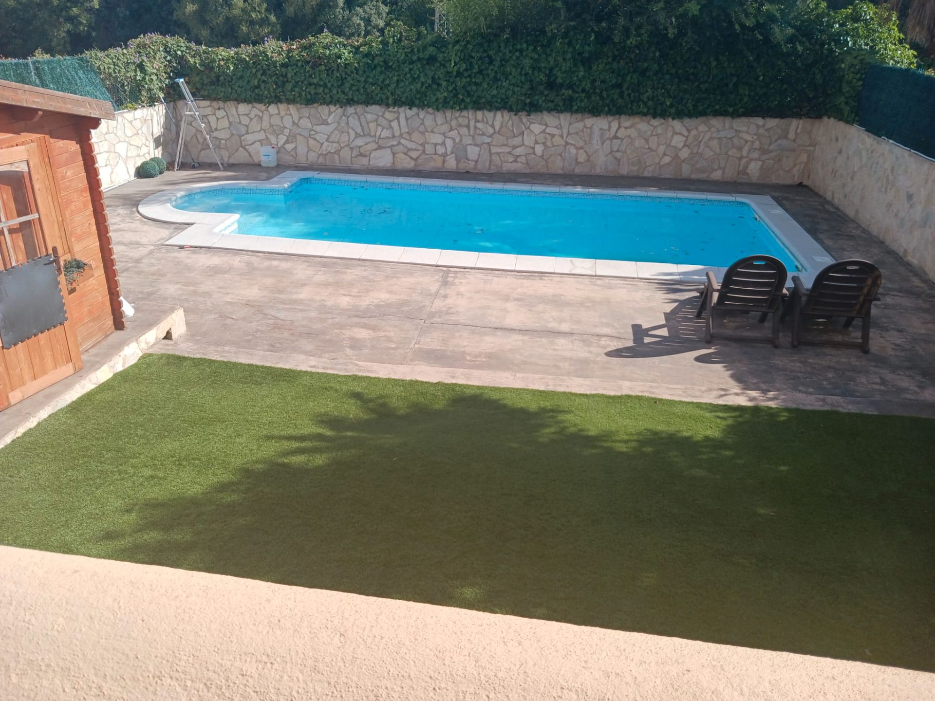 Swimming pool of Single-family semi-detached for sale in Bunyola  with Air Conditioner, Private garden and Parquet flooring
