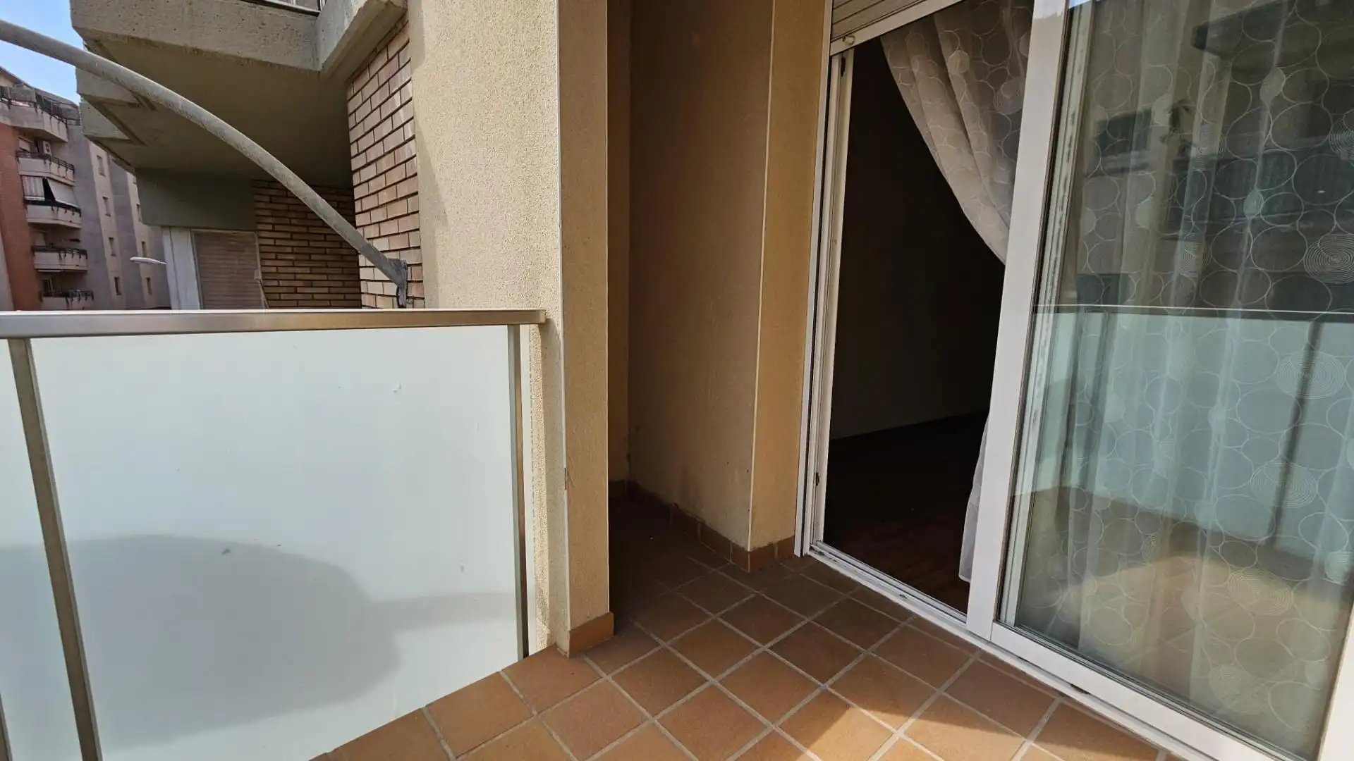 Flat for sale in Nou, 163, Creu de la Mà