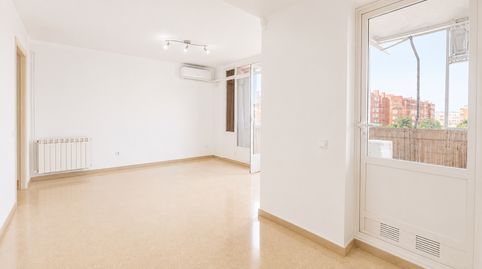 Foto 5 de Piso en venta en Carrer de Vergara, Canaletes - Turonet, Cerdanyola del Vallès