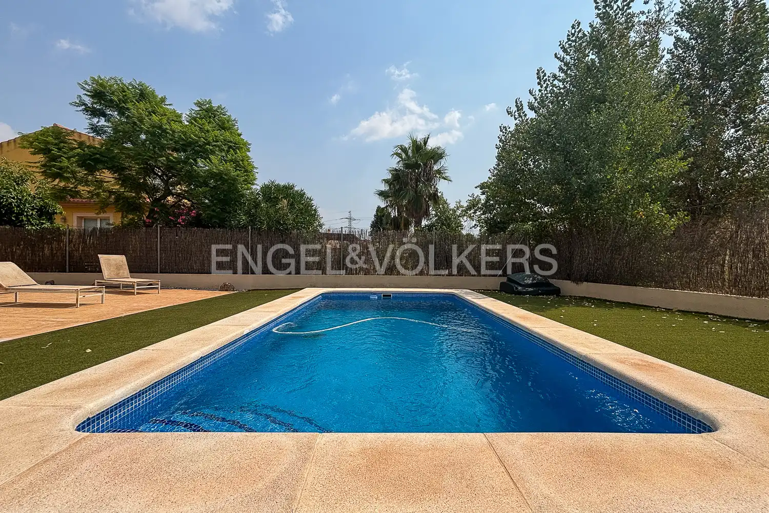 Piscina de Casa o chalet de alquiler en Bétera con Aire acondicionado, Calefacción y Terraza