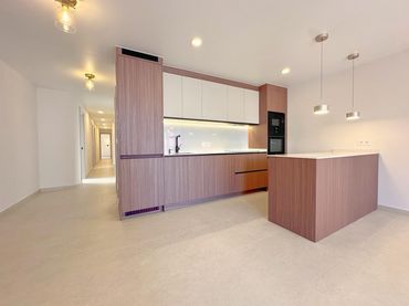 Apartament amb balcó en venda a Calle JOSE MARTINEZ RUIZ-AZORIN 18