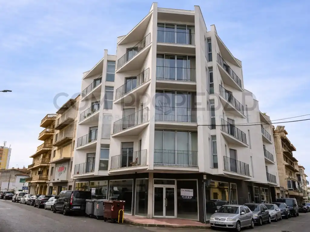 Vista exterior de Local en venta en Manacor