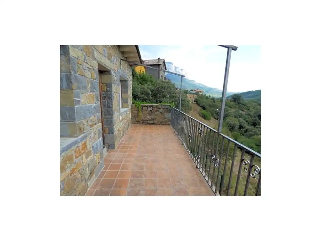 Houses for sale in Calle Mayor Puyarruego, 9, Puértolas